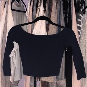 Hollister Cropped Off the shoulder NAVY BLUE top